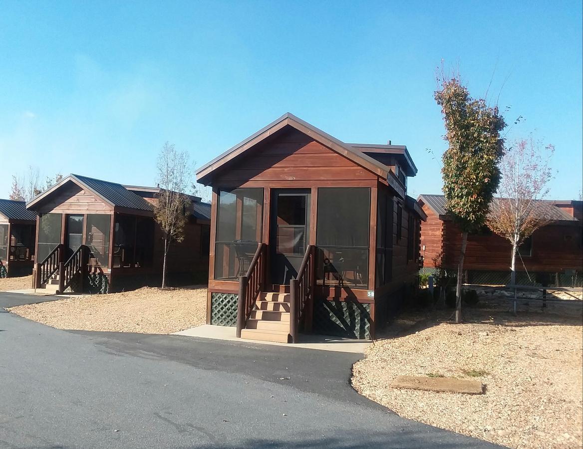 Tryon Resort Mill Spring Exterior foto